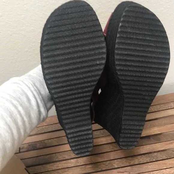 Womens Size 9 Sbicca Priscilla Suede Wedge Sandals - Picture 4 of 9